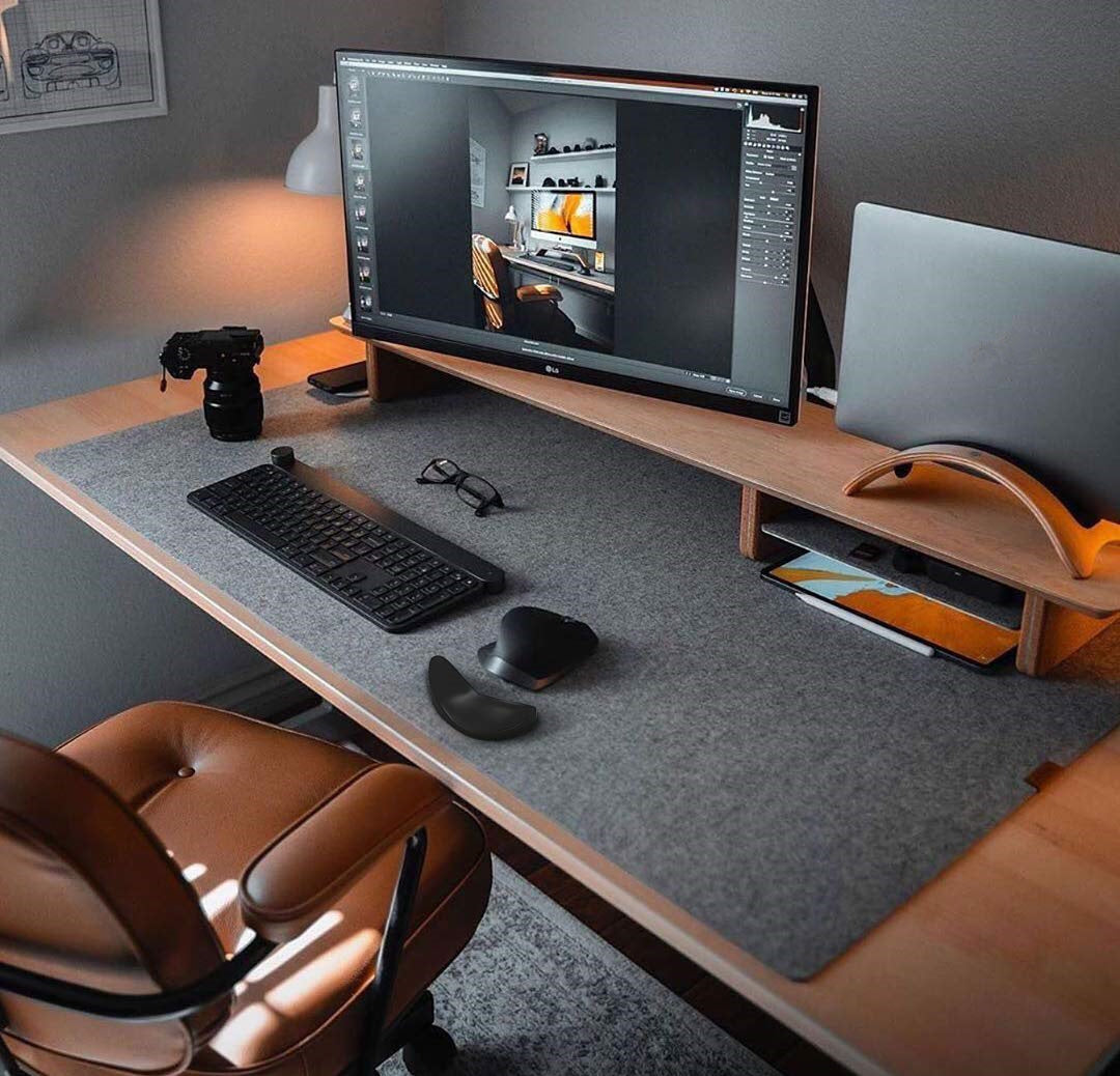Ergonomic Gel Mouse Pad for Pain-Free Precision & Comfort.